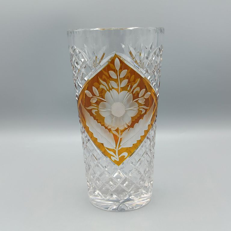 Vase mit Bernsteinätze & Brikettschliff, Josephinenhütte, Entw. S. Haertel, 1935