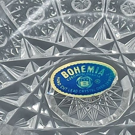 Vintage Bohemian Kristall Schale
wunderschön geschliffen