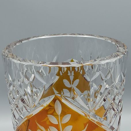 Vase mit Bernsteinätze & Brikettschliff, Josephinenhütte, Entw. S. Haertel, 1935