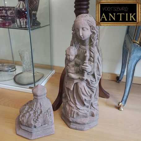 Antik Madonna und Konsole aus Stein 