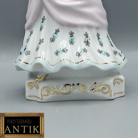 Hollohaza Ungarn Porzellanfigur